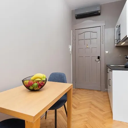 Rivoli By Renters Apartament *